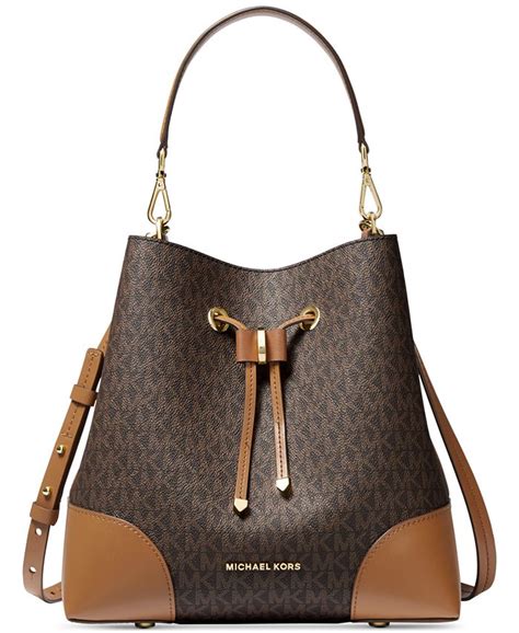 michael michael kors mercer gallery convertible bucket leather shoulder bag|michael kors small bucket bag.